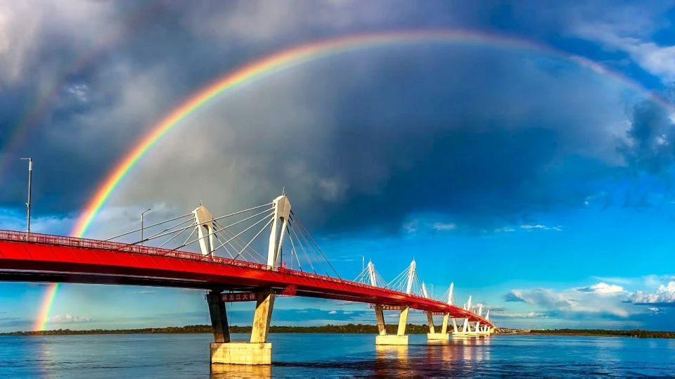 你我皆黑马, 兴边路