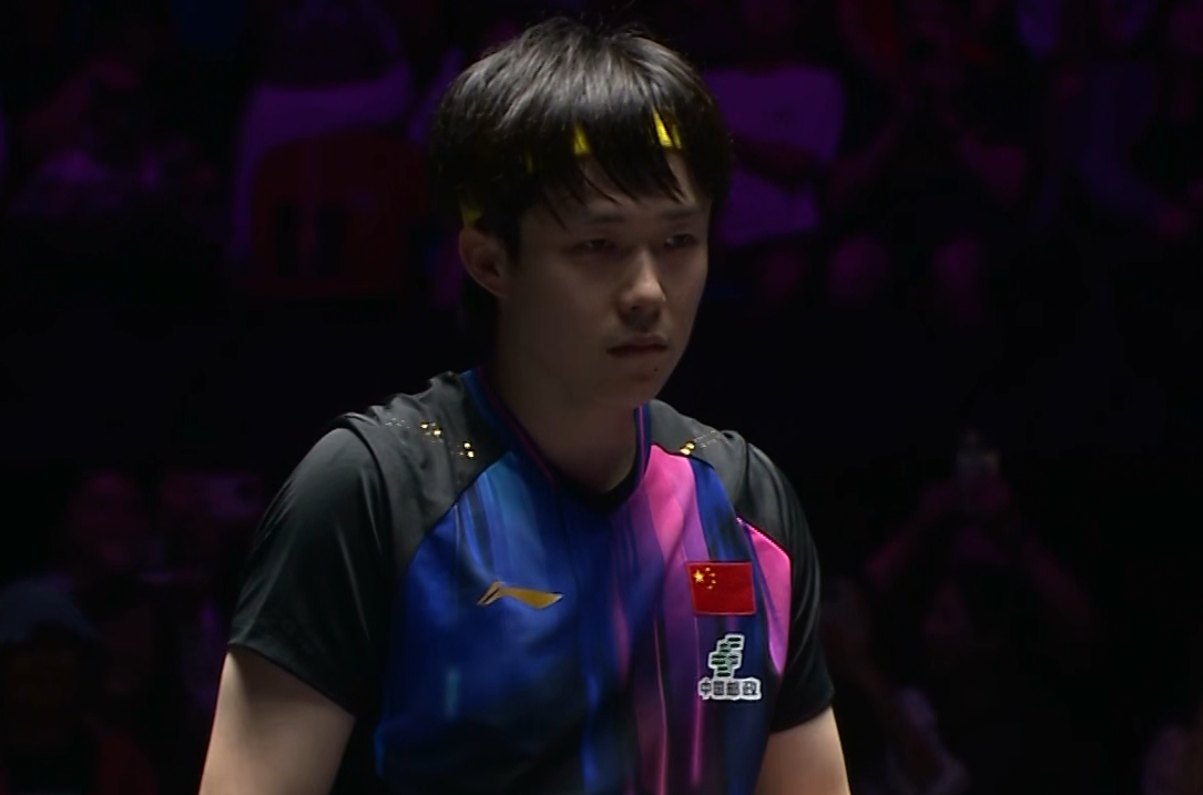 此时王楚钦, 分顶住雨果 此时王楚钦, 分顶住雨果